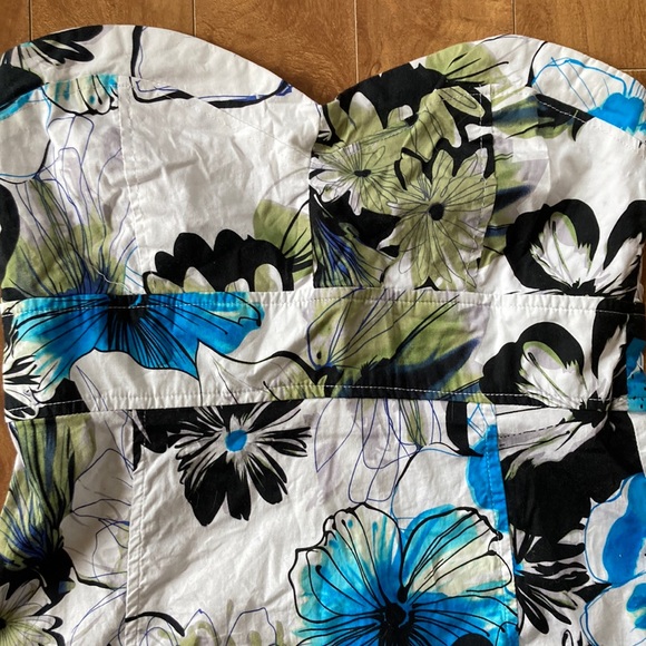 ECLIPSE💫 Women’s White Floral Strapless Mini Dress - Picture 5 of 10